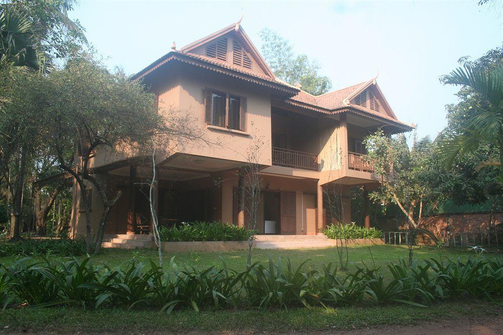 Golden Premier Villa Siem Reap Exterior photo